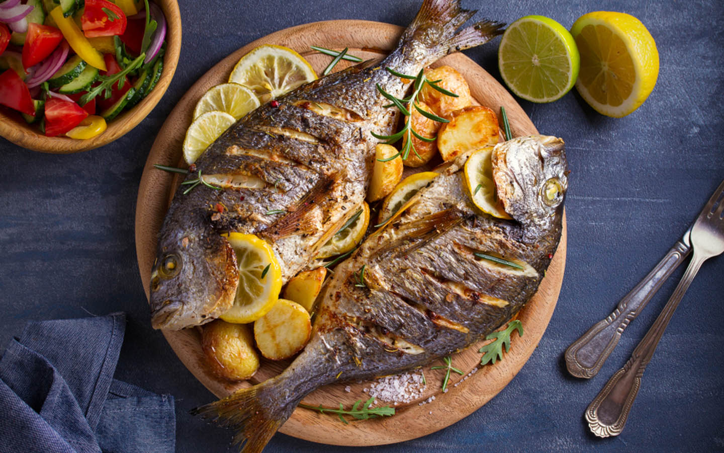 "Healthy Fish Dishes That Taste Amazing"